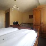 Hotel Schwarzer Adler 3*