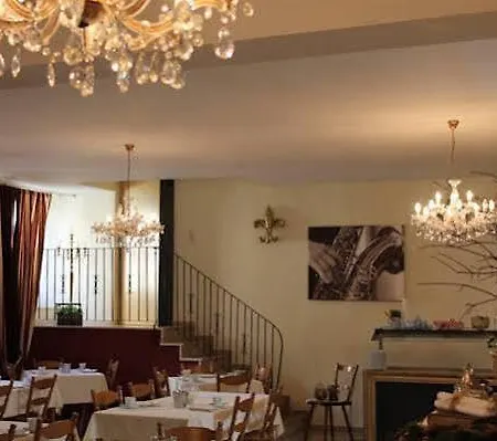 Schwarzer Adler Hotel 3*