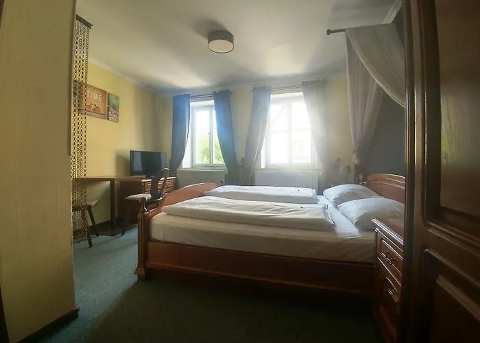 Otel Schwarzer Adler