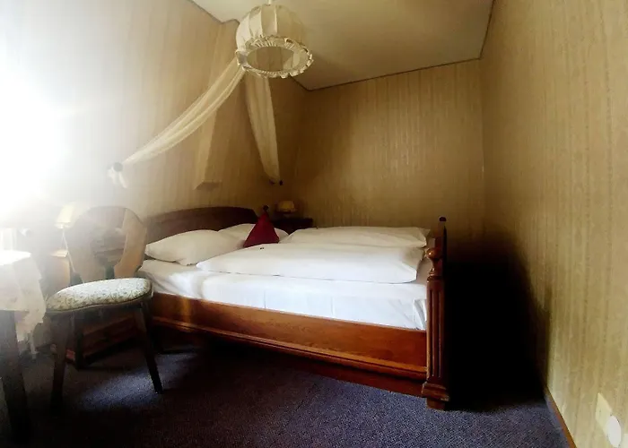 Otel Schwarzer Adler 3*