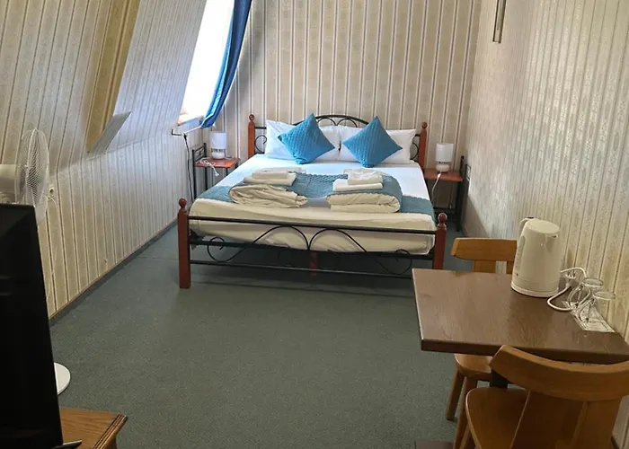 Schwarzer Adler Hotel 3*